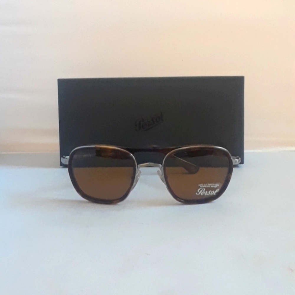 PERSOL UNISEX SUNGLASSES.